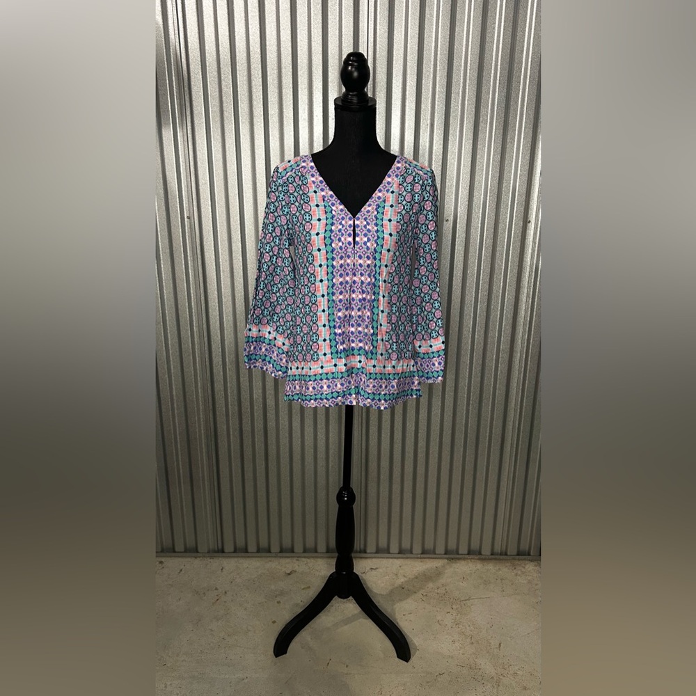 Women’s Southern Tide Blue Pink Geometric Rayon Long Sleeve Boho Blouse XS - Picture 1 of 4